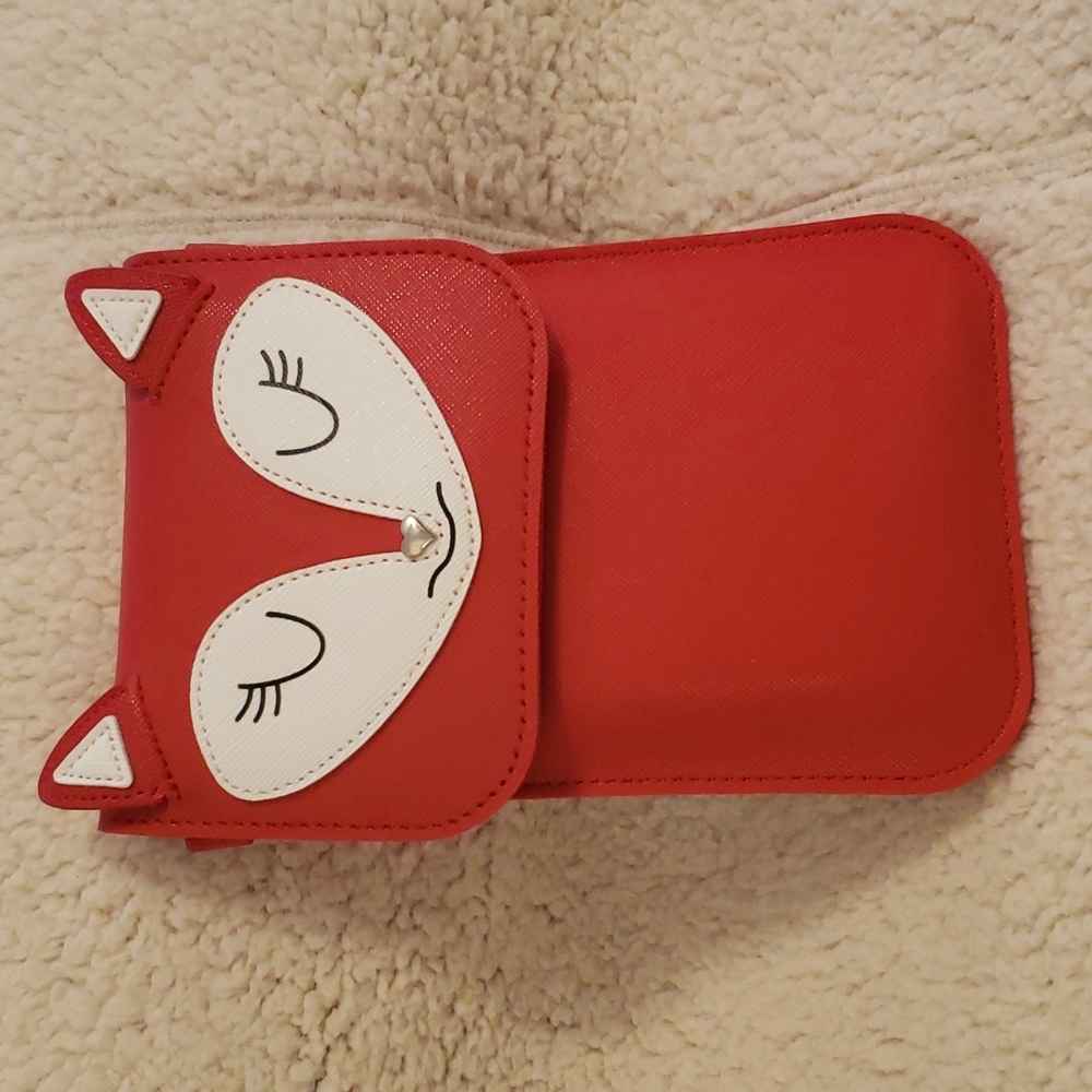 NWT Save the Girls Fox crossbody. Red
